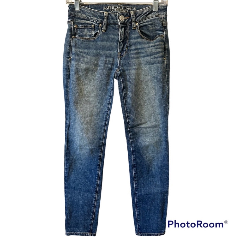 American Eagle Outfitters Jean Size 2, Short Skinny Super Stretch Jegging